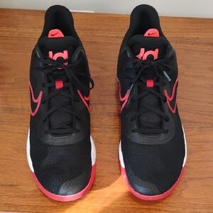 Nike Renew Black and Red Basketball Shoes Men's Size 18